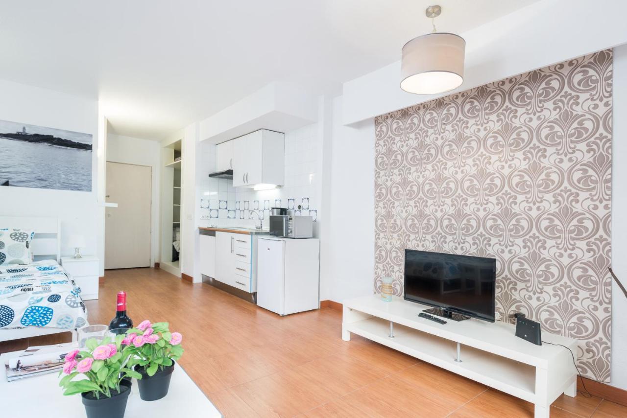 Nice Studio In Siesta 2 In Puerto Alcudia 3 Apartment Exterior photo